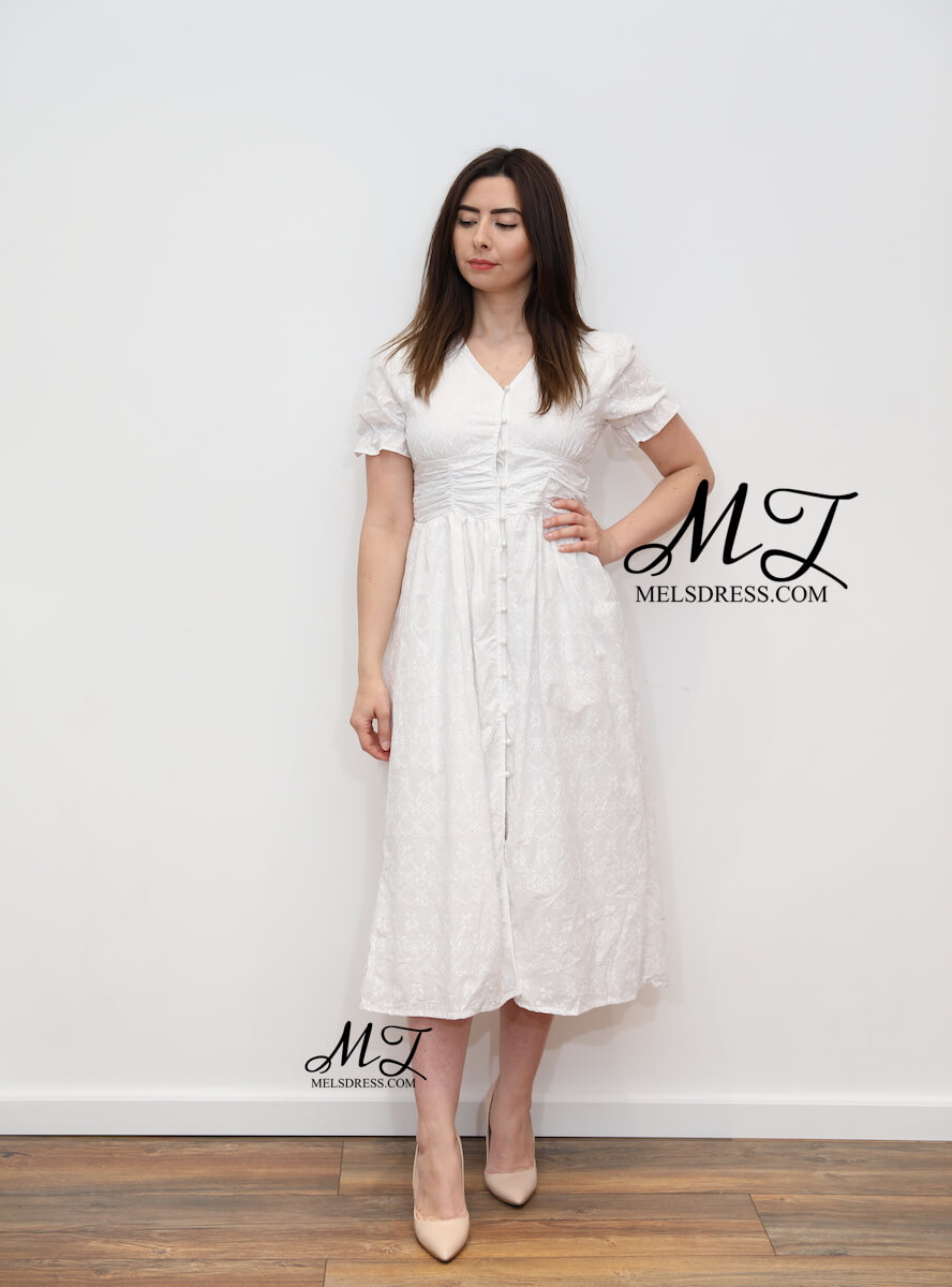 1134 – White embroidered midi dress 